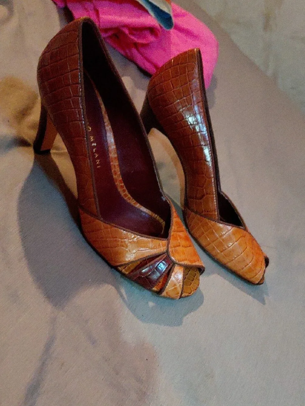 ANTONIO MELANI Orange-Brown Croc-Embossed Peep-Toe Pumps